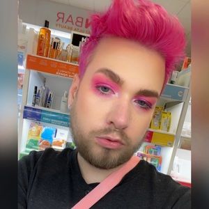 Meet your Posher, Johnny